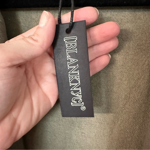 BlankNYC Women’s Soft Home Body Duster Coat in Army Olive Green Size XL NWT - Picture 5 of 9